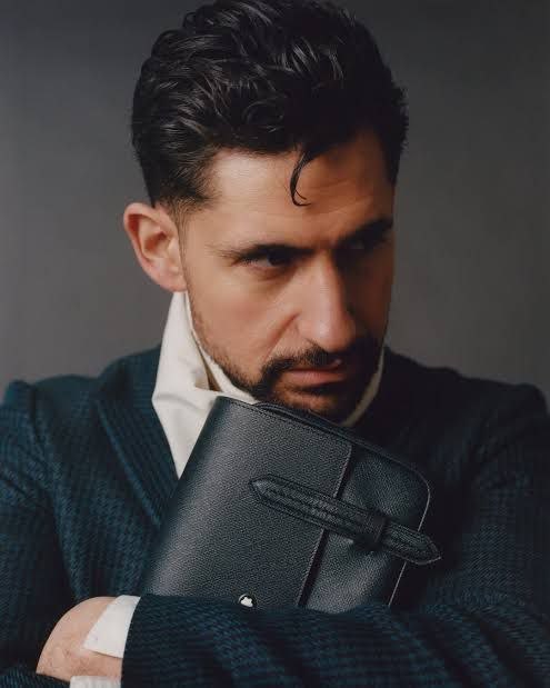 “من القاهرة إلى برلين… أمير المصري يواصل صعوده العالمي عبر Metropolis..