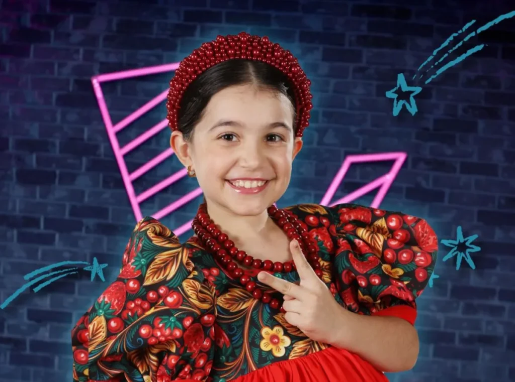 بين الموهبه وخفه الروح …ايميليا تخطف الاضواء فيthe voice kids