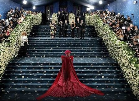 “السجادة اتحولت متحف والـ looks دي مش من الدنيا دي  Met Gala 2026 كسر كل حاجة!”